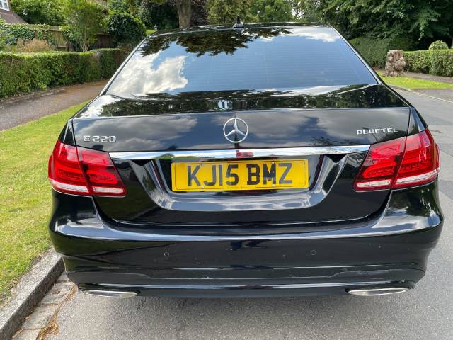 Mercedes-Benz E Class 2.1 E220 BlueTEC AMG Night Edition 4dr 7G-Tronic Saloon Diesel Black